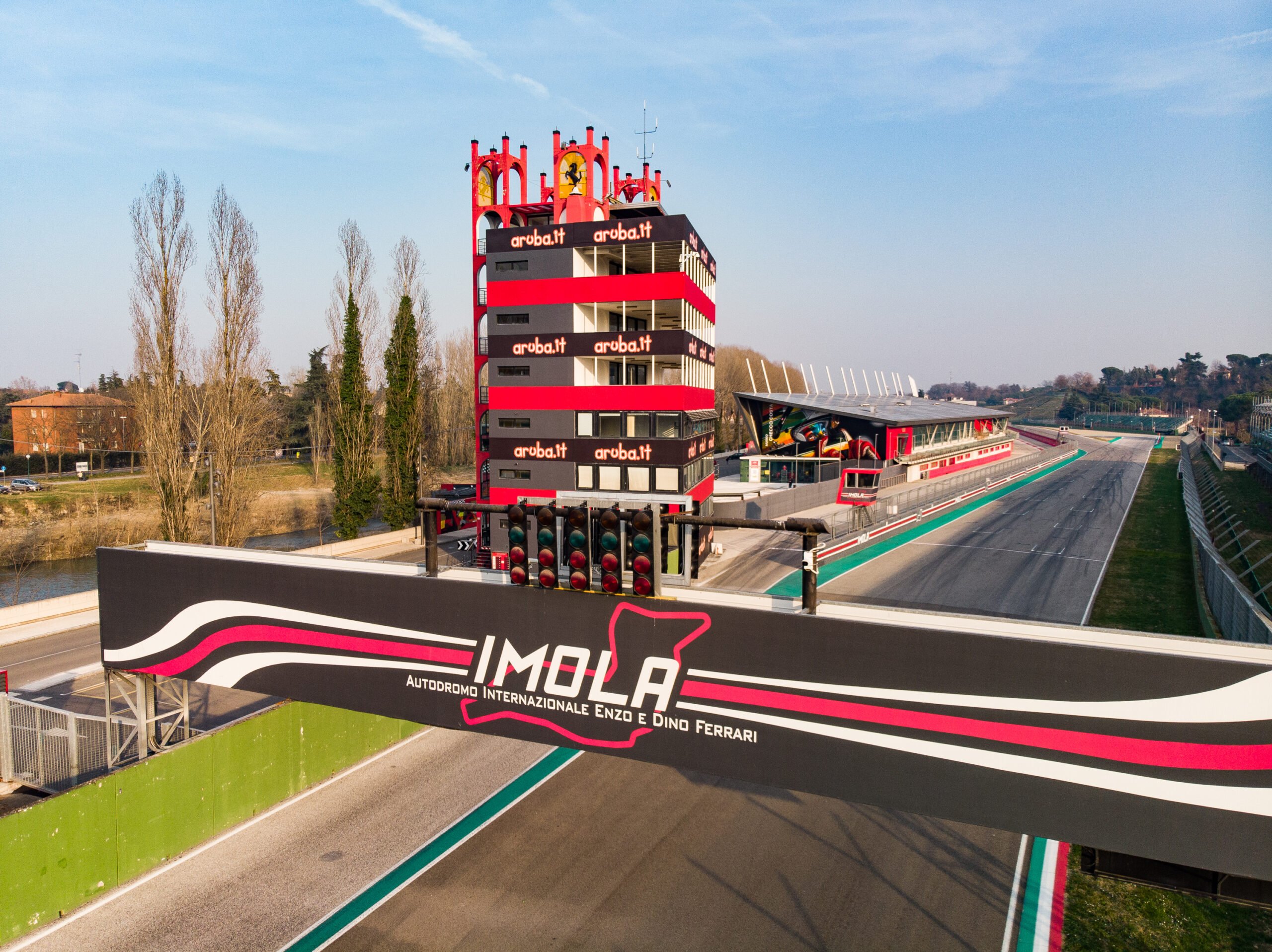 International Racetrack Enzo And Dino Ferrari If Imola Faenza Tourism Company Il Cuore Pulsante Dell Emilia Romagna