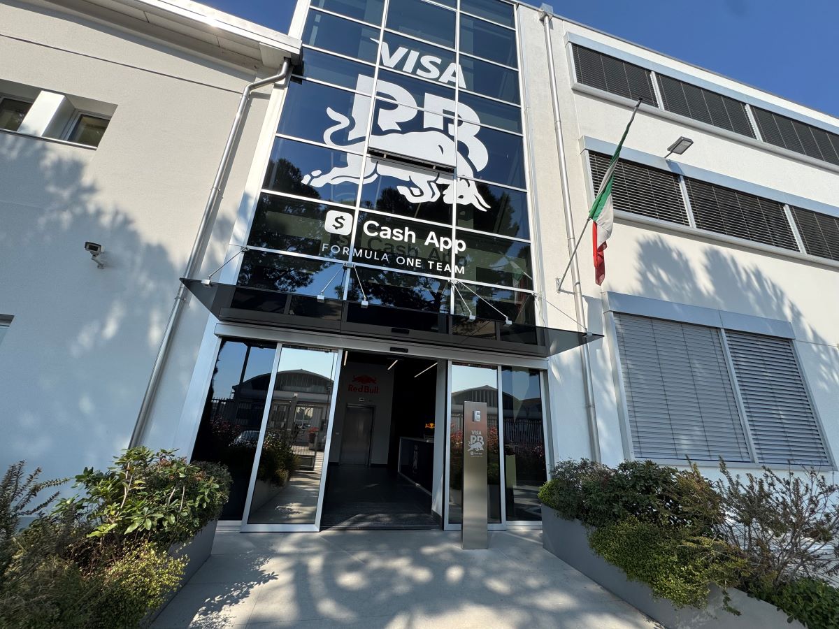 HQ Visa CashAPP Racing Bulls Faenza